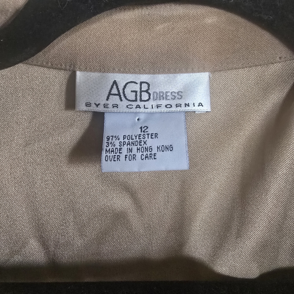 Elegant Tan Button-Up AGB Dress 12 - Picture 7 of 7